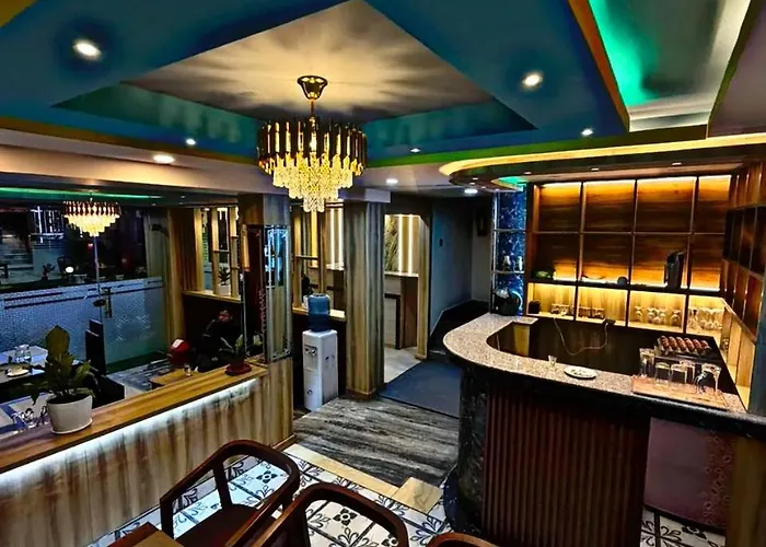 Cg 酒店